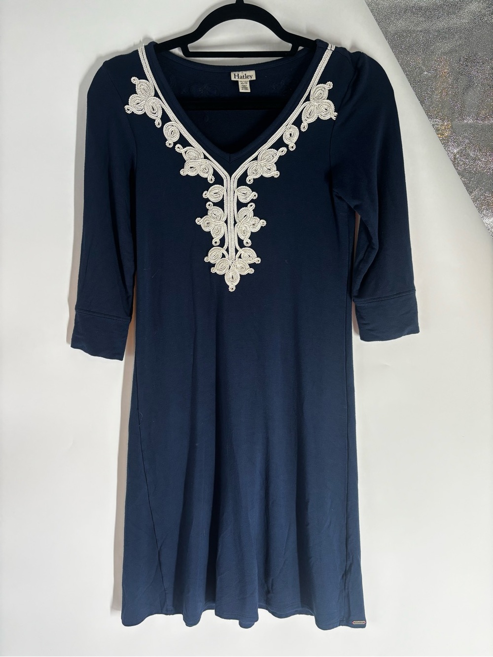 Hatley Embroidered Essie V-Neck Dress - Picture 2 of 7